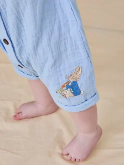Clearance Jojo Maman Bébé Barboteuse Peter Rabbit™ en étamine boutonnée sur le devant 100% coton
