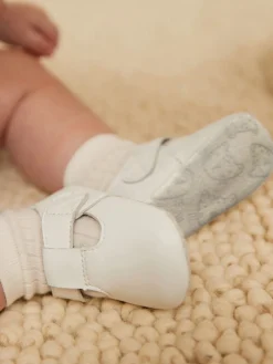 Next Blanc - Leather Bébé T-Bar Chaussures (0-24mths)| Premières Chaussures|Chaussures Bébé