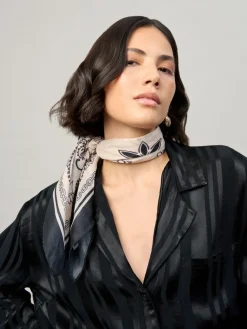 Aela Écharpe Modern Western noire|Femme Accessoires Cheveux