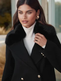 Outlet Lipsy Manteau Dolly avec col en fausse fourrure
