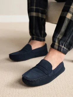 Outlet Next marine - Chaussons mocassins Signature en daim avec bordure en tissu