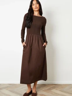 Sale Threadbare Marron - Robe 2en jersey à manches longues1 en popeline mélangée à col coupé