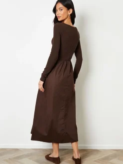 Sale Threadbare Marron - Robe 2en jersey à manches longues1 en popeline mélangée à col coupé