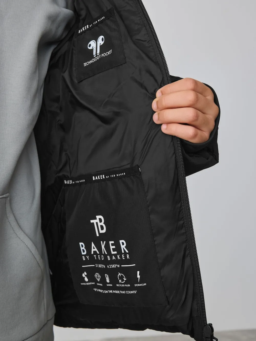 New Baker by Ted Baker Noir - Doudoune Résistant à la douche