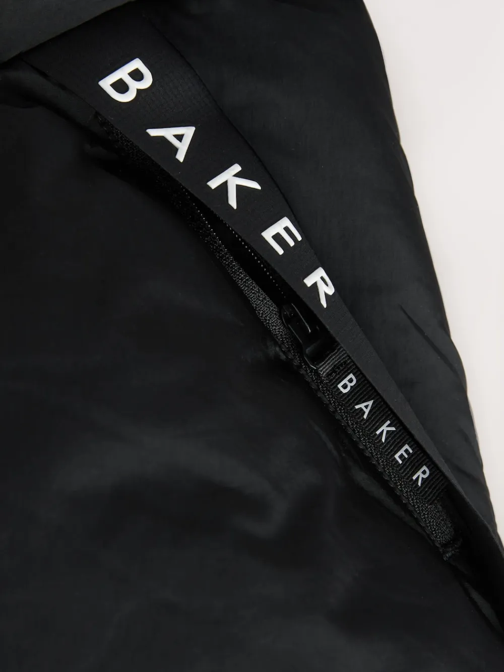 New Baker by Ted Baker Noir - Doudoune Résistant à la douche