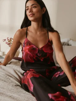 B by Ted Baker Pyjamas violet en satin fleuri|Femme Pyjamas|Vêtements Détente