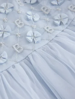 Baker by Ted Baker Robe bleue en maille brodée| Tenues Grandes Occasions|Robes