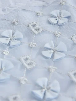 Baker by Ted Baker Robe bleue en maille brodée| Tenues Grandes Occasions|Robes