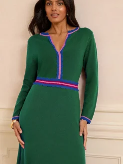Best Love & Roses Vert - Robe mi-longue en maille à encolure crantée